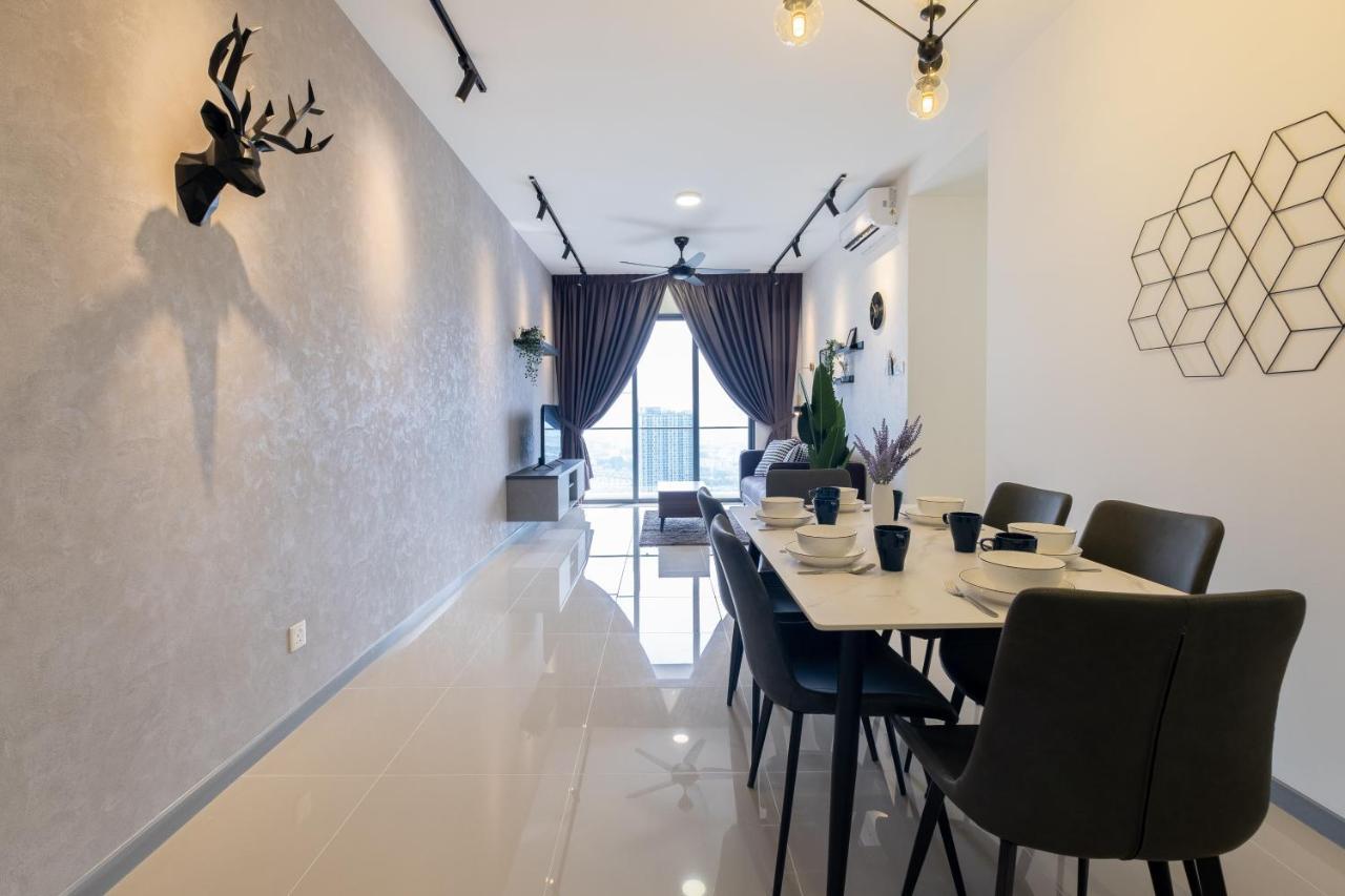 Appartement Contemporary United Point 6 Pax 现代风格 Desa Park & Mont Kiara à Kuala Lumpur Extérieur photo